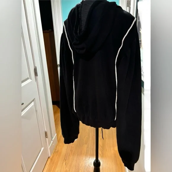 NWOT Free People Movement Sandstorm hoodie in black - L - Picture 9 of 13